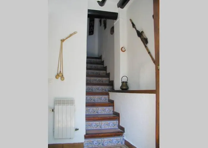 En Naval, Torre San Rafael * Naval